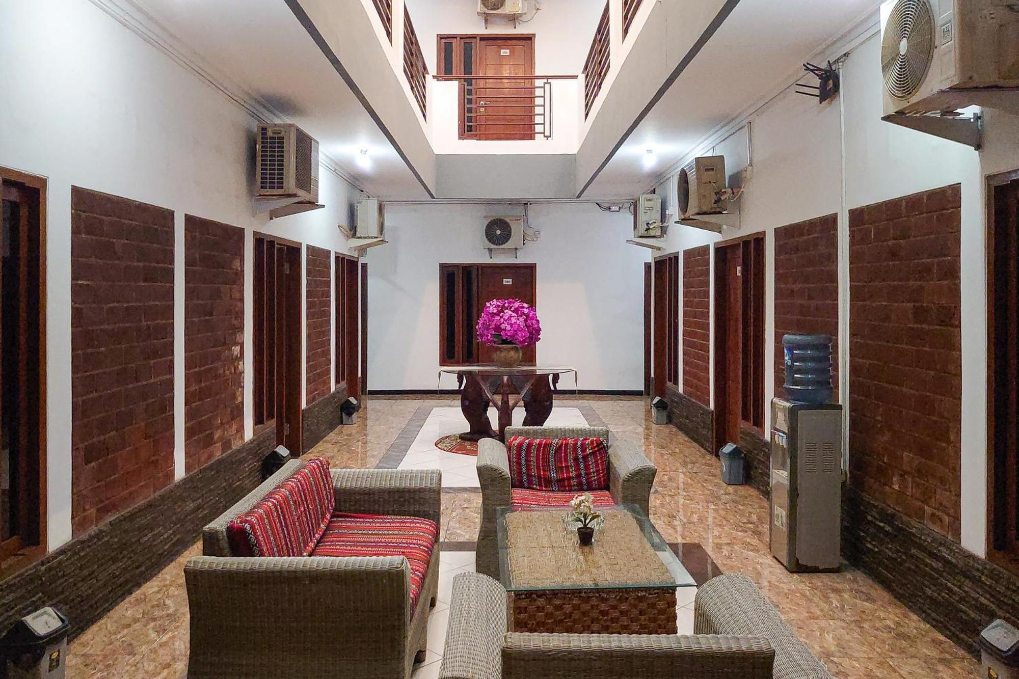 Wisma tamu Sans Skyland Pasteur Bandung