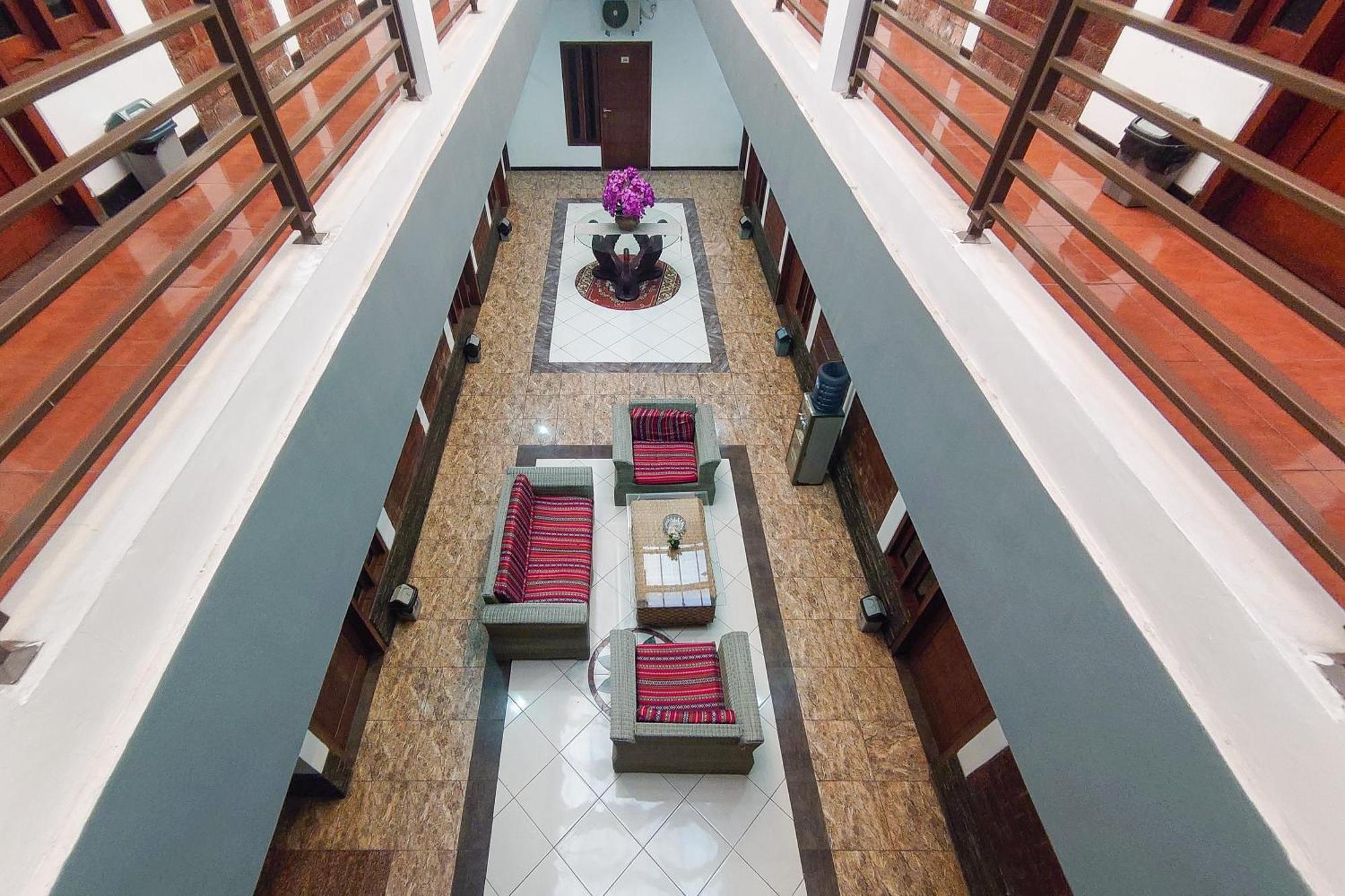 Wisma tamu Sans Skyland Pasteur Bandung